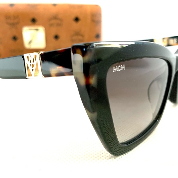 MCM "MCM722SLB 009" BROWN/BLACK TORTOISE SHELL MODIFIED CAT EYE SUNGLASS NIB - Picture 3 of 13